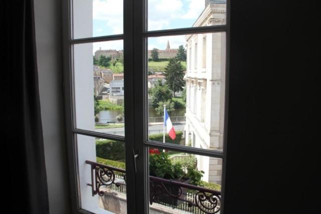 Logis Hotel De France Restaurant Le Lucullus Montmorillon Cameră foto