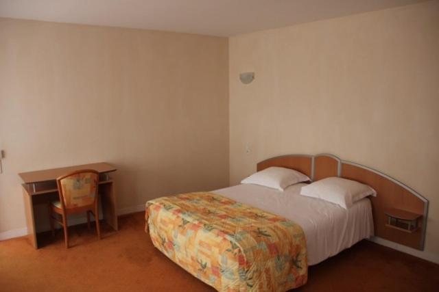 Logis Hotel De France Restaurant Le Lucullus Montmorillon Cameră foto