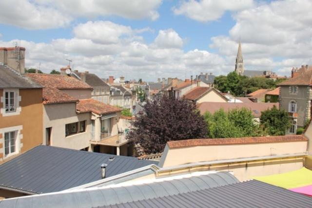 Logis Hotel De France Restaurant Le Lucullus Montmorillon Cameră foto